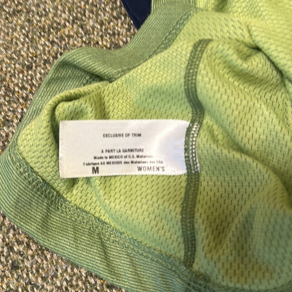 Patagonia Capeline sz Md - Picture 5 of 8